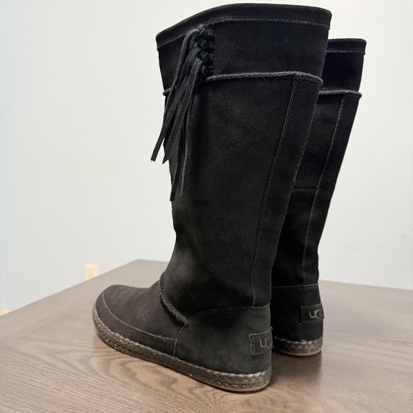 UGG Emerie Knee High Flat Boots Black Genuine Suede Tassel Charm Size 9 - Picture 4 of 12
